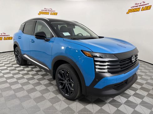 New 2026 Nissan Kicks SR w/ SR Premium Package image 8