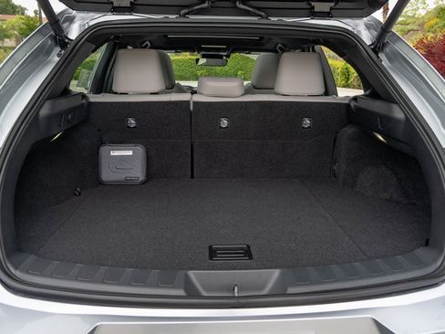 New 2026 Lexus UX 300h FWD image 7