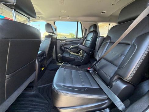 Used 2018 GMC Yukon Denali AWD/4WD image 10