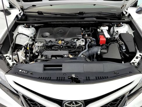 Used 2024 Toyota Camry XSE FWD image 15