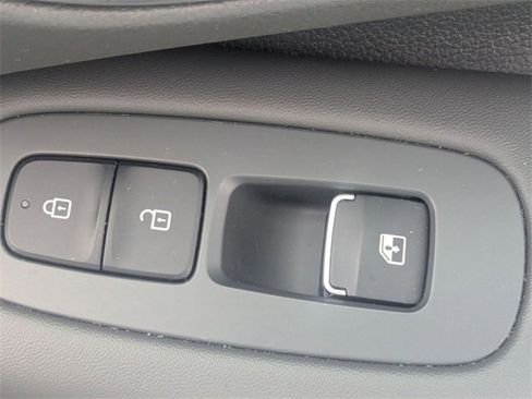 Used 2023 Hyundai Sonata SEL Plus image 39