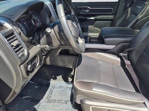Used 2023 RAM 1500 Laramie AWD/4WD image 15
