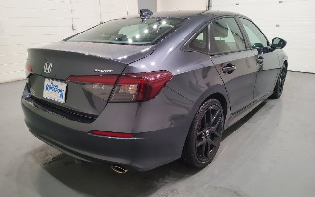 Used 2025 Honda Civic Sport image 10