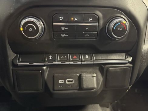 Used 2021 Chevrolet Silverado 1500 Custom Trail Boss image 23