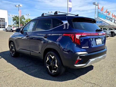 Used 2024 Kia Seltos EX image 6