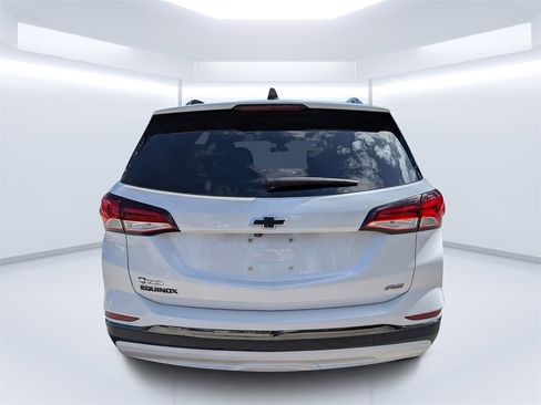 Used 2022 Chevrolet Equinox RS w/ RS Leather Package image 4