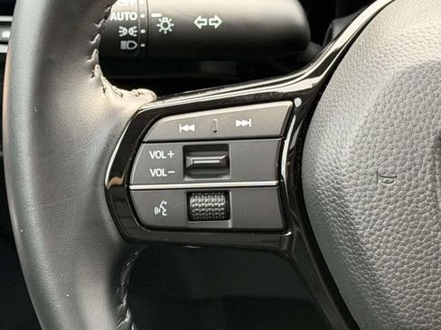 Used 2026 Honda CR-V EX-L image 19