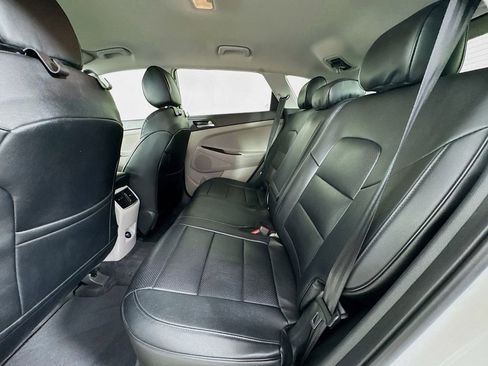 Used 2020 Hyundai Tucson SEL FWD image 29