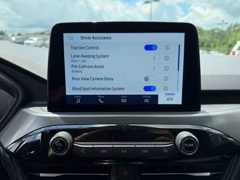 New 2025 Ford Escape Active w/ Cold Weather Package image 27