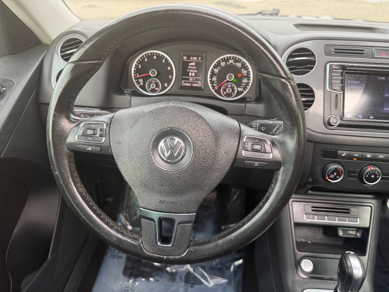 Used 2017 Volkswagen Tiguan Wolfsburg Edition AWD/4WD image 19