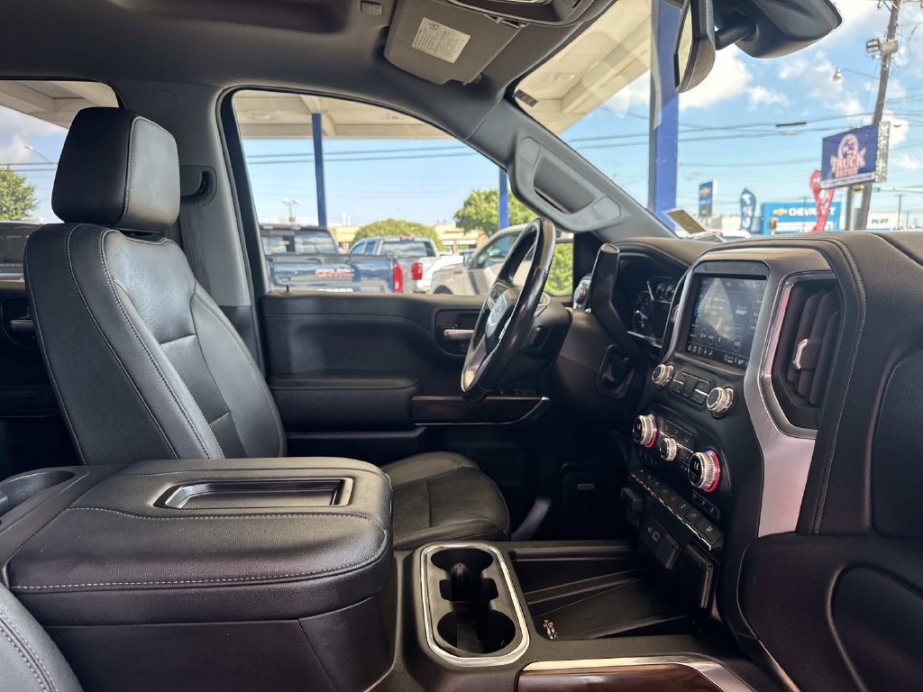 Used 2021 GMC Sierra 1500 SLT RWD image 13