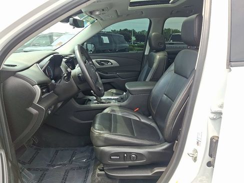 Certified 2021 Chevrolet Traverse RS AWD/4WD image 14