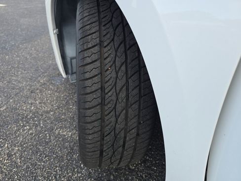 Used 2014 Toyota Corolla S image 27