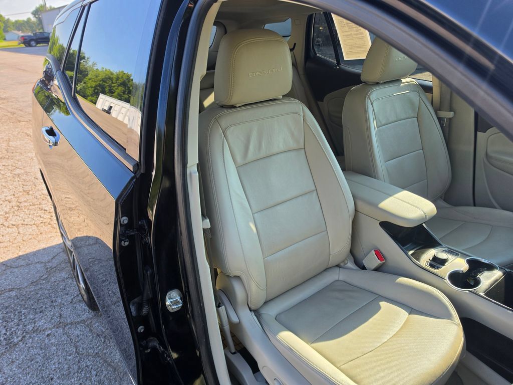 Used 2018 GMC Terrain Denali AWD/4WD image 9
