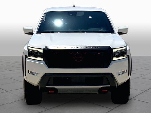 Used 2024 Nissan Frontier Pro-X RWD image 4