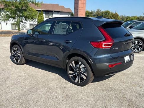 New 2026 Volvo XC40 B5 Ultra w/ Climate Package image 7