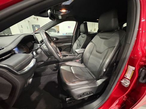 Used 2022 Jeep Compass Limited AWD/4WD image 9