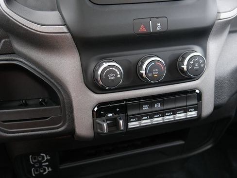 New 2024 RAM 3500 Tradesman AWD/4WD image 19