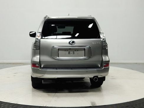 Used 2023 Lexus GX 460 Premium w/ Premium Package AWD/4WD image 7