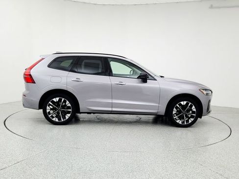 New 2026 Volvo XC60 B5 Plus w/ Protection Package Premier image 4