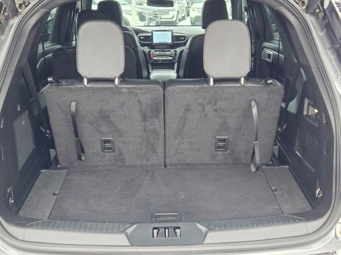 Used 2023 Ford Explorer ST-Line w/ Class IV Trailer Tow Package image 14