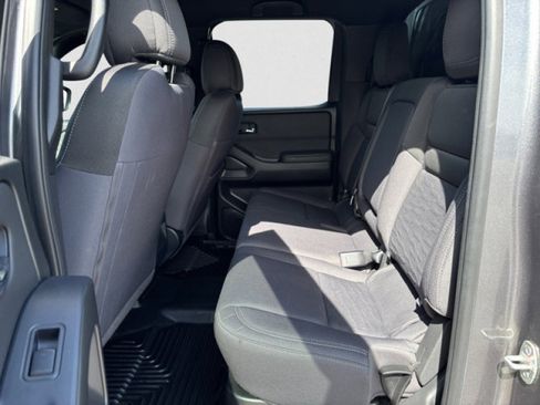 Used 2023 Nissan Frontier SV w/ Midnight Edition Package image 16