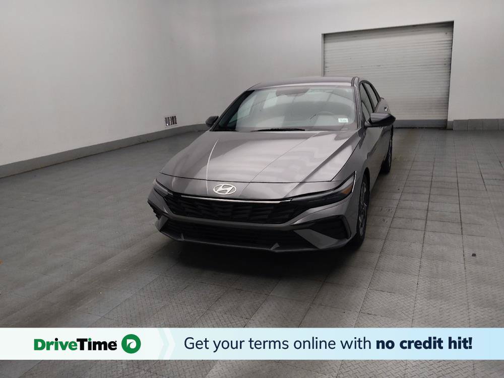 Used 2025 Hyundai Elantra Sport FWD image 1
