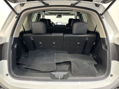 Certified 2023 Honda Pilot Touring image 32
