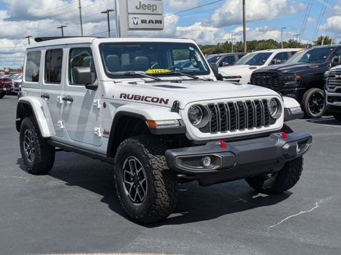 New 2025 Jeep Wrangler Rubicon w/ Technology Group image 3