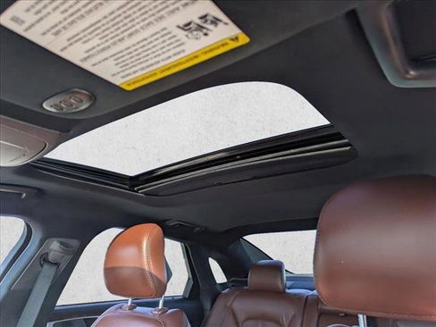 Used 2019 Lincoln MKZ Reserve image 16