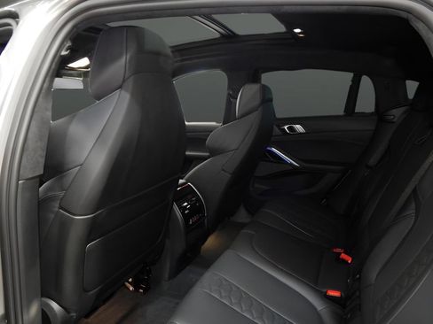 Used 2023 BMW X6 M AWD/4WD image 24