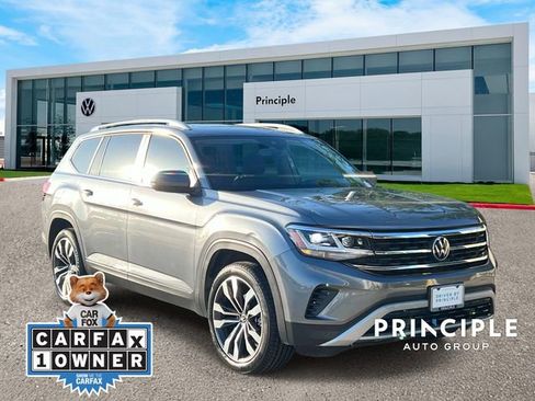 Certified 2022 Volkswagen Atlas SEL AWD/4WD image 3
