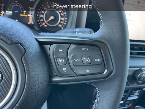 New 2025 Jeep Gladiator Rubicon w/ Convenience Group image 21