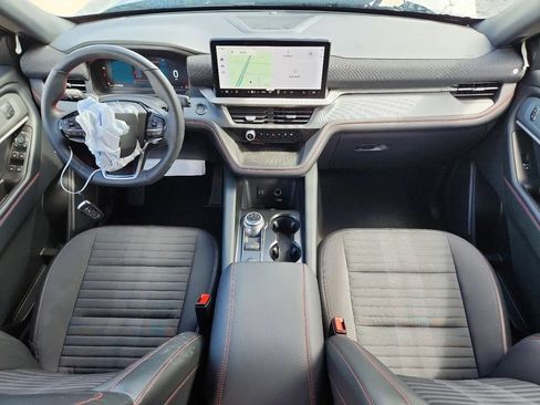 Used 2026 Ford Explorer ST-Line w/ ST-Line Street Pack RWD image 8