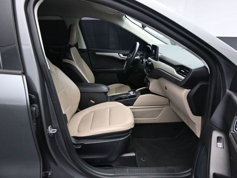 Used 2021 Ford Escape SEL image 40