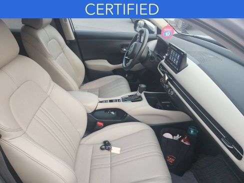 Used 2024 Honda HR-V EX-L image 12