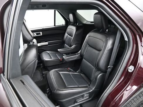 Certified 2023 Ford Explorer Limited w/ Equipment Group 301A image 26