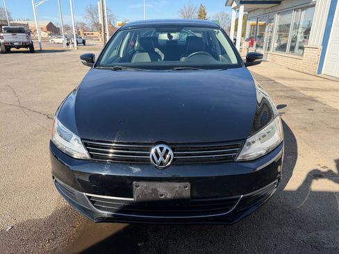 Used 2013 Volkswagen Jetta SE image 8