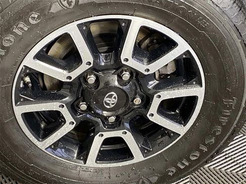 Used 2020 Toyota Tundra SR5 w/ TRD Off-Road Package image 27
