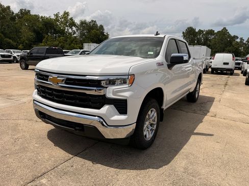 New 2026 Chevrolet Silverado 1500 LT w/ Z71 Off-Road Package AWD/4WD image 1