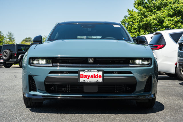 New 2026 Dodge Charger R/T w/ Driver Convenience Group AWD/4WD image 4