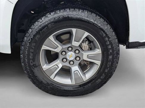 Used 2019 Chevrolet Colorado Z71 AWD/4WD image 22