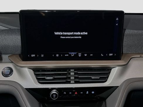 New 2026 Ford Explorer Active w/ Active Comfort Package AWD/4WD image 10
