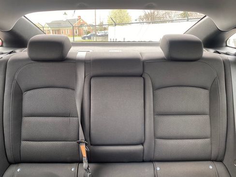 Used 2023 Chevrolet Malibu LT FWD image 26