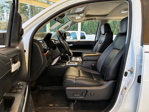 Used 2019 Toyota Tundra Limited w/ Limited Premium Package image 14