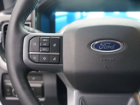 Used 2024 Ford F350 Lariat image 14