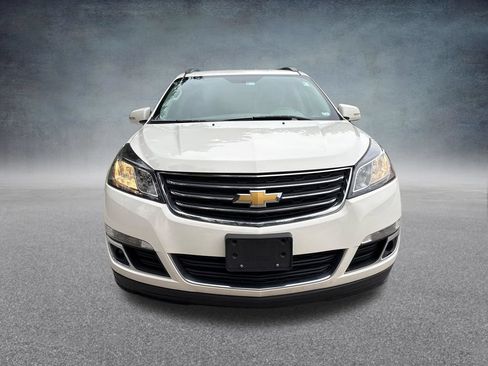 Used 2015 Chevrolet Traverse LT FWD image 9