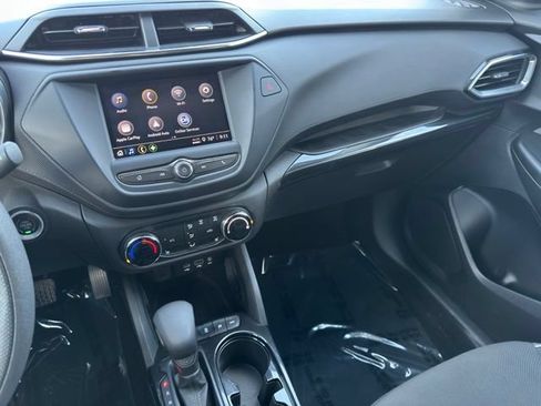 Certified 2023 Chevrolet TrailBlazer LT w/ Confidence II Package AWD/4WD image 15