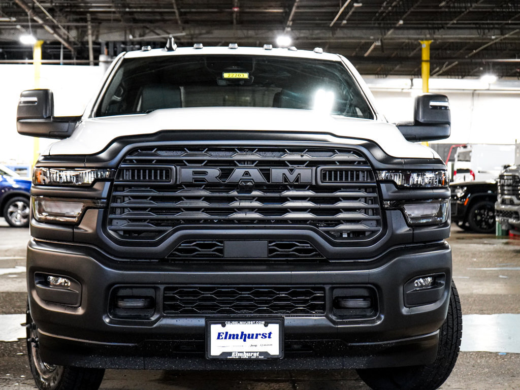 New 2027 RAM 3500 Tradesman AWD/4WD image 3