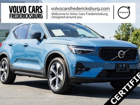 Certified 2023 Volvo XC40 B5 Plus w/ Driver Assist Package image 1